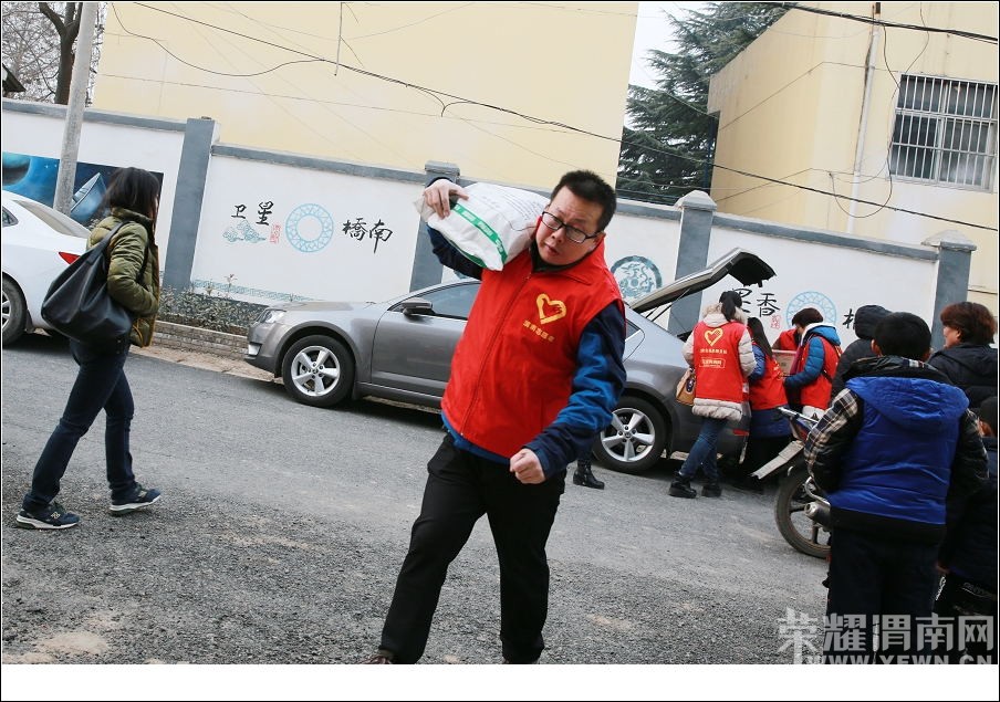 ����������---Ԫ��10��Ϊ���ض�ͯ��ʳƷ�С��