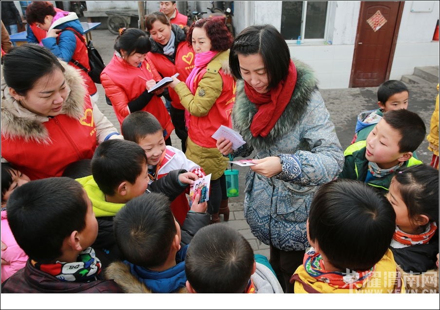 ����������---Ԫ��10��Ϊ���ض�ͯ��ʳƷ�С��