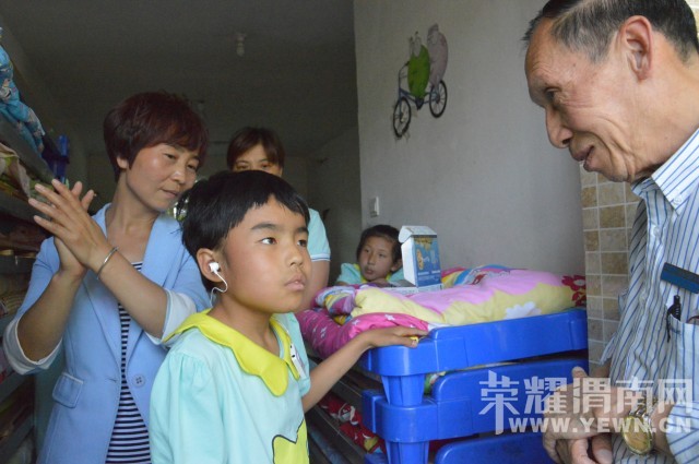 �ҵĲм���������֮��--���߽�μ��ʤ��������ѵѧУ��