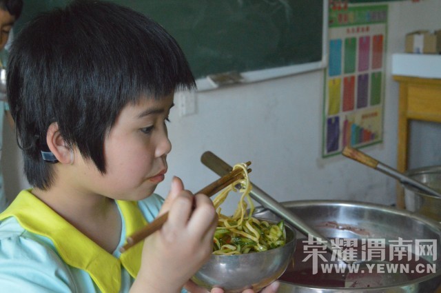 �ҵĲм���������֮��--���߽�μ��ʤ��������ѵѧУ��