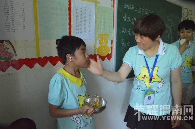 �ҵĲм���������֮��--���߽�μ��ʤ��������ѵѧУ��