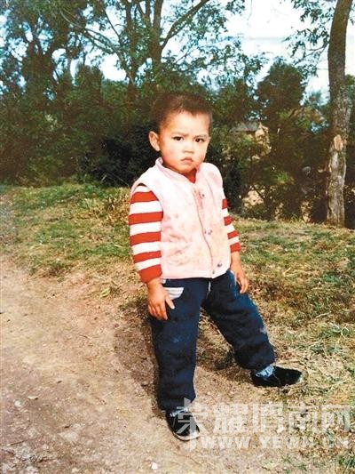 8岁小男孩离奇失踪 苦寻13年父亲抱憾离世(图) 8岁小男孩离奇失踪 苦寻13年父亲抱憾离世(图)