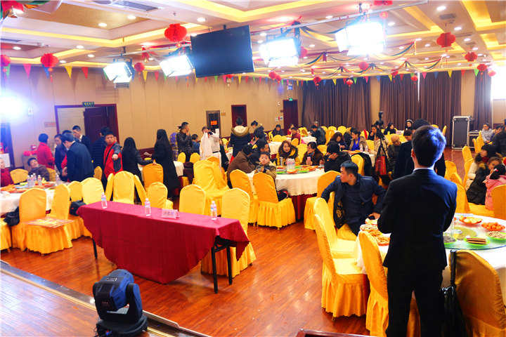 ����������������μ�Ϻ������ȫ�̻عˣ����ʲ��ݴ�����