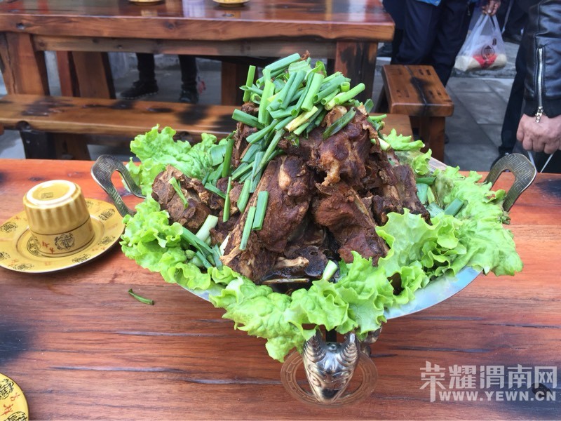 �����ڼ�ȥ�ѳ�������Ȫ�ų����������£��ⲻ��10ԪǮ���£�