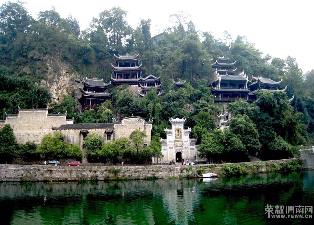 μ�ϡ�����ͬ�л��⡿�������һ·��ǭ