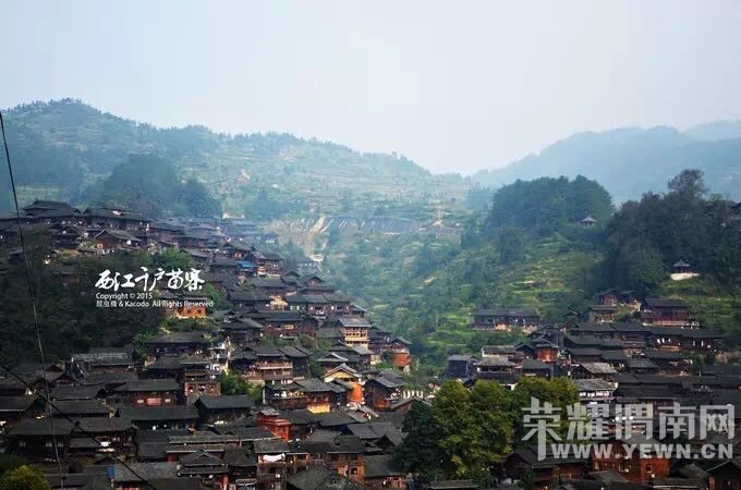 μ�ϡ�����ͬ�л��⡿�������һ·��ǭ