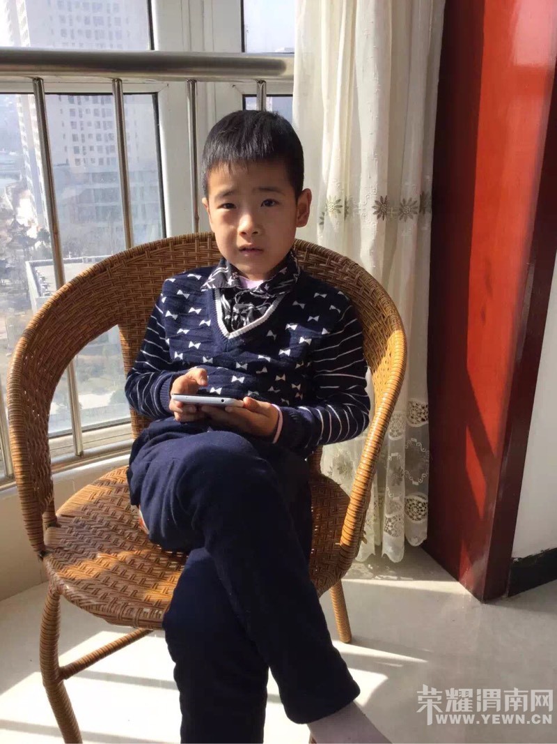 �������ϰ�����ƣ����ڵĺ��Ӳ�֪�����Ҹ�~