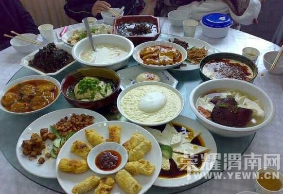 ����Խ���롿���ξ��ֲ�3��12--13���Ĵ����Źء��Ͳ˻������ѻ��ų����ж����Ρ�