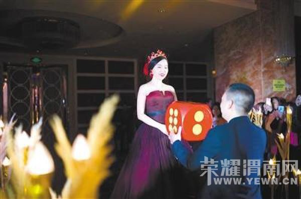 ���ͱ�����������ģ�������Ҫһ��������Ҫ���ǰ������~