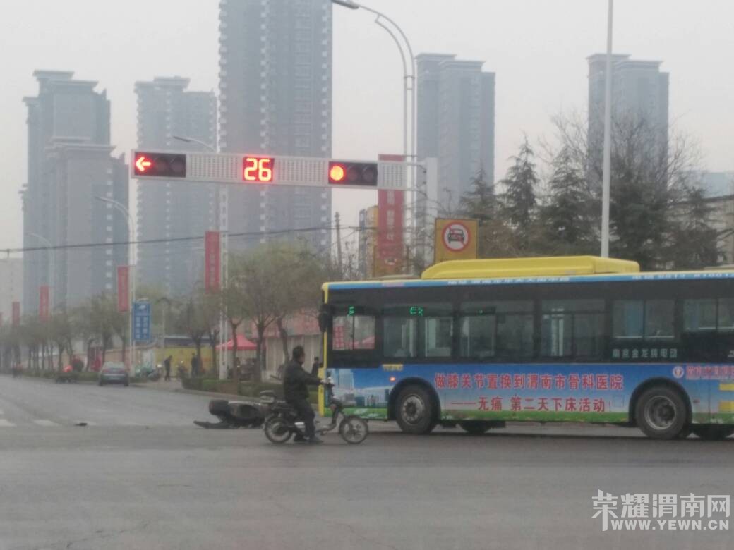 �����ϰ�����·�ϵȺ��ʱ������һĻ������������