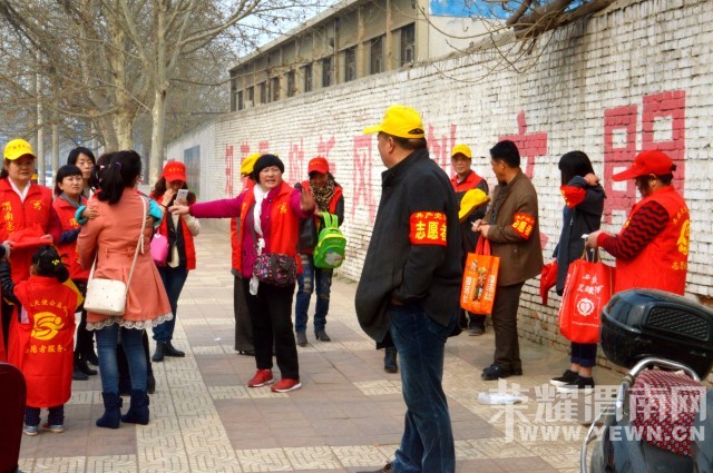 ���ľ���μ����ܫש��Ҥ�����庢����