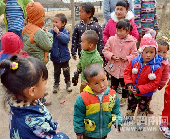 ���ľ���μ����ܫש��Ҥ�����庢����