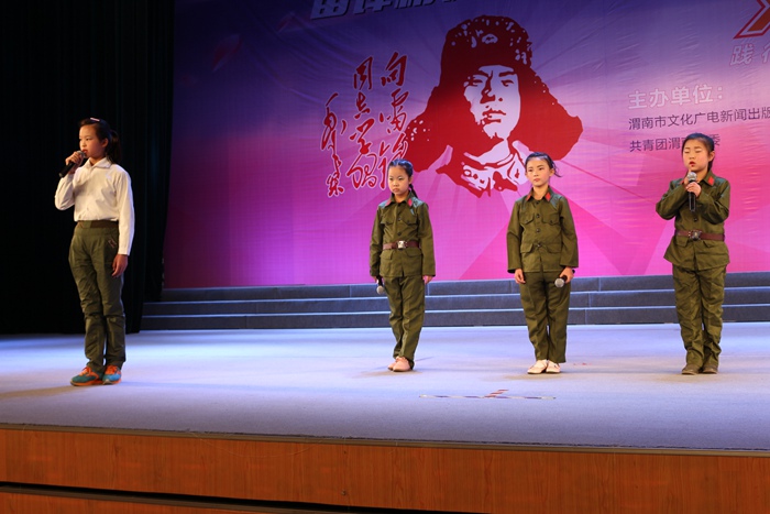 ����μ�Ϲ����Ļ������ഺ֮�Ρ������׷澫�����ջ���¡�����ݣ�