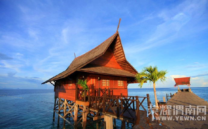 ��˵���Ƕ�ϲ���泯�󺣣�Ȼ��ů������