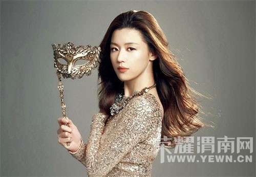 ����ĸ�ǹ��������Ϲ������������Լ�����Ů����