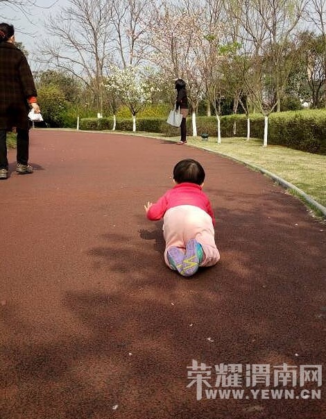 ����С���٣����������������ű���ȥ̤��~