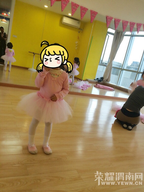 �Ҽұ���Ҫ��ʼѧ�������ˣ��Ȱڸ�poss���ų�����~