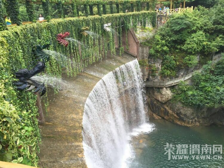 ����Խ���롿5��11��~12�ţ����������ģ�������������С��կ���������ӡ��羰��