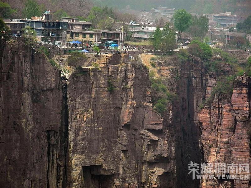 �й��и����ӣ�����������Σ�յĴ�ׯ��˭��ȥ�����ܸ�������һ������ɣ���