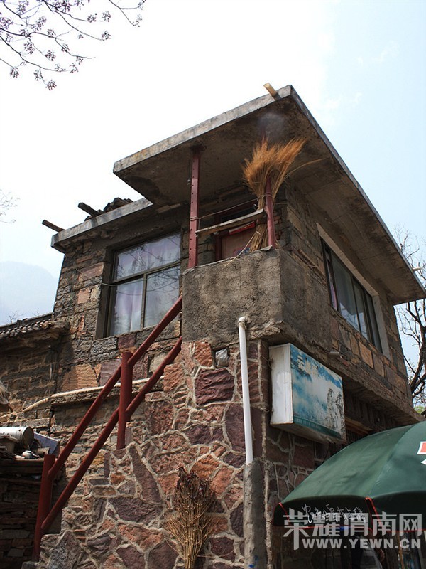 �й��и����ӣ�����������Σ�յĴ�ׯ��˭��ȥ�����ܸ�������һ������ɣ���