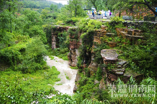 �й��и����ӣ�����������Σ�յĴ�ׯ��˭��ȥ�����ܸ�������һ������ɣ���