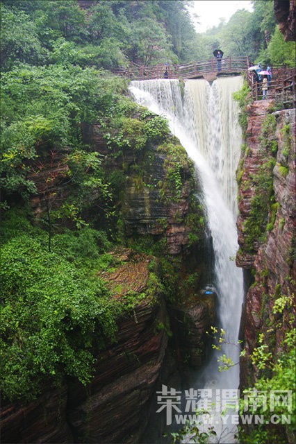 �й��и����ӣ�����������Σ�յĴ�ׯ��˭��ȥ�����ܸ�������һ������ɣ���