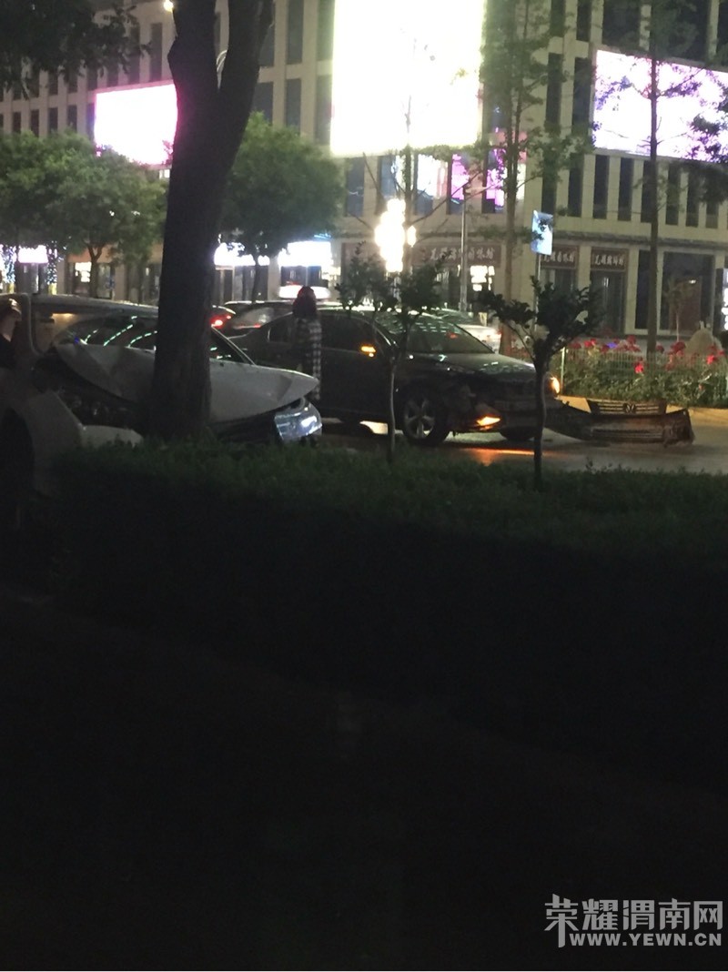 ����·�����ĳ�����̫��С���ˣ�ע�ⰲȫ����