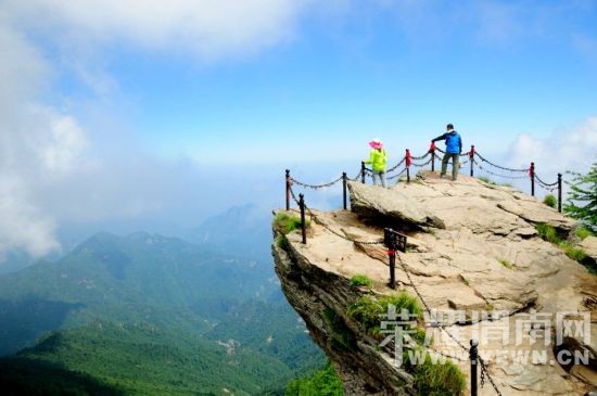 ��μ���߲����Ρ���5��18(��������̫��ɽ����ɭ�ֹ�԰�����������ػ�һ����