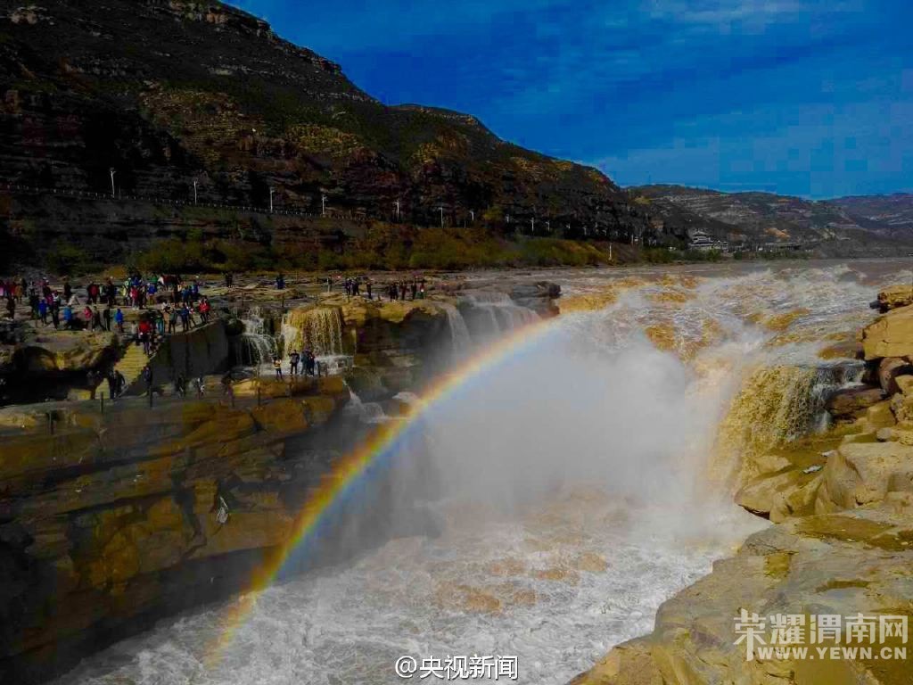 ��μ���߲ʻ��⡿5��19�գ������ģ��й��ڶ����ɫ�ٲ�ɽ�����غ����ٲ�׳��һ����