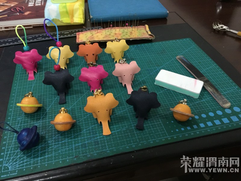 �ֹ�����Ƥ������Ƥ����Կ�װ��������գ����԰�̯��~