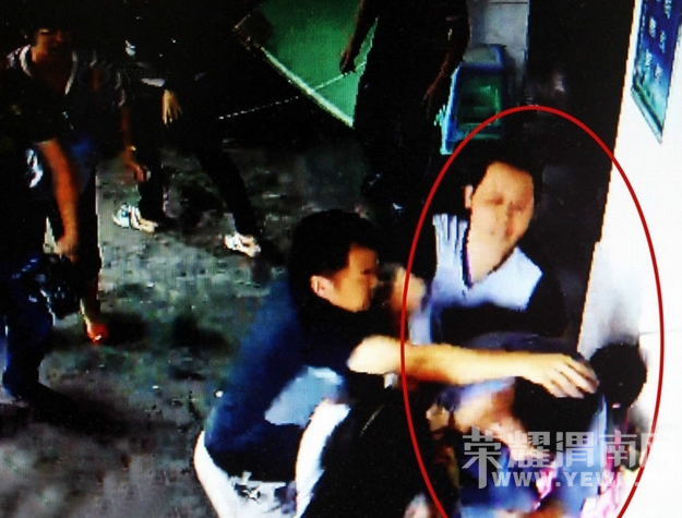 μ��ĳ����ѧ����ǰ˺����Ȱ�裬�ҳ���УŹ����ʦ�������˵˵