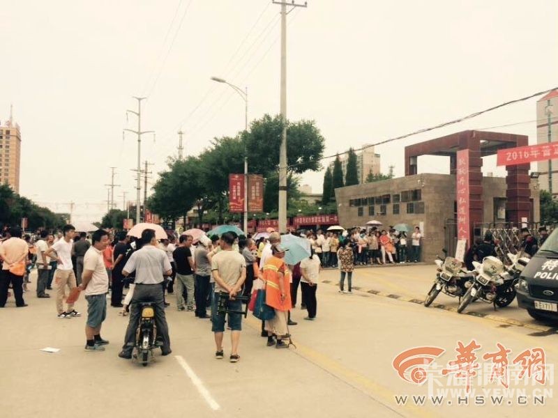 ������������ѧ�߿�������ĵȴ�����