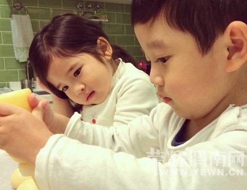 ����������һ����Ҹ���������ҵ��ĸα�����