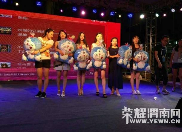 ��������μ���н�30����������㳡���������ڸ��