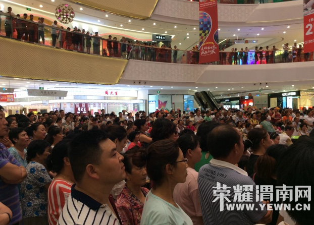 ��������μ���н�30����������㳡���������ڸ��