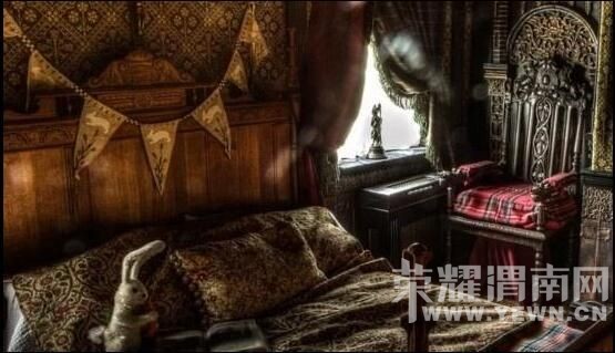 ��˵������ֲ��ĳ��ⷿ����ǰ�����ǹݣ�����˭��ס������