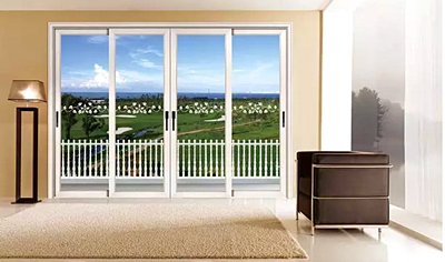 ������̨֮�䣬���׸ò���װ�ţ�