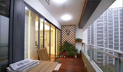 ������̨֮�䣬���׸ò���װ�ţ�