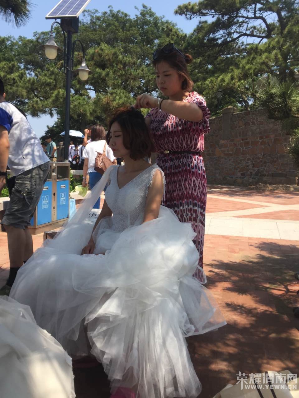 �ൺǰ�߷�������Ƭ���������ˣ��������֣�������Ҷ���Χ�ۡ���μ�ϴ�̨����ɴ��Ӱ��