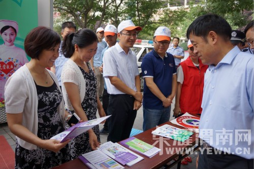 "�޶��ഺ����������" ��29�����ʽ�����������������Ĺ㳡����