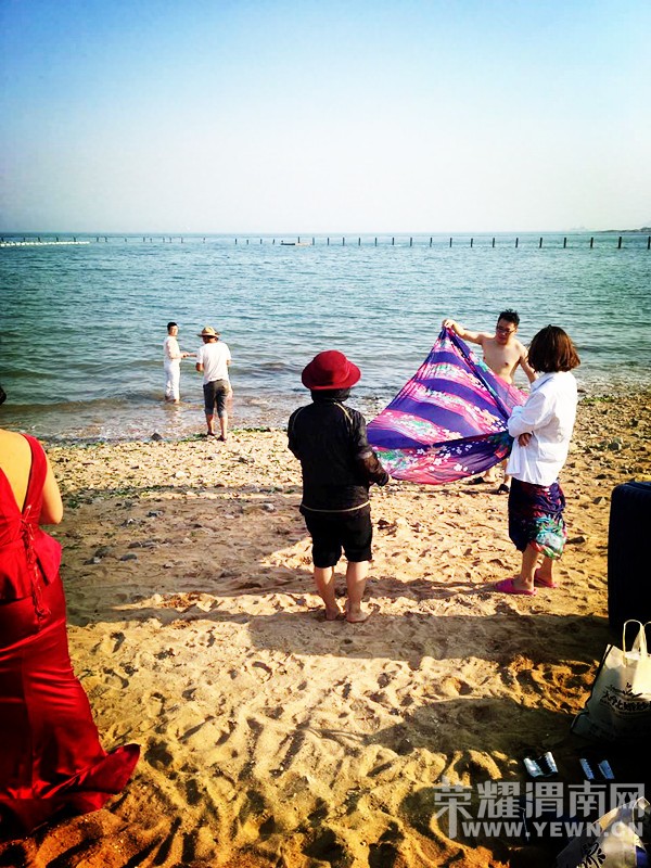 һ����ֵ�á����ء��Ļ��棬���ൺ���ĸ��������µ���ܰ���桾μ�ϴ�̨����ɴ��Ӱ��