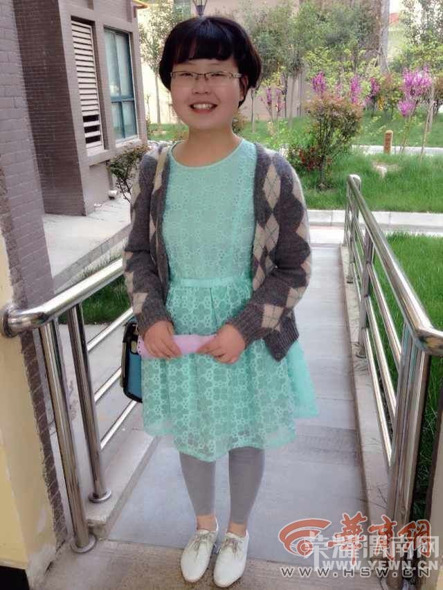 ��������ɢ��μ��һ19��߿�����Ů������ɼ���������ҳ���