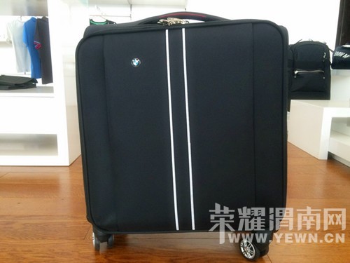 7��16�գ���ҫ������תȫ��BMW X1���Լݻ���398Ԫ�����ã�