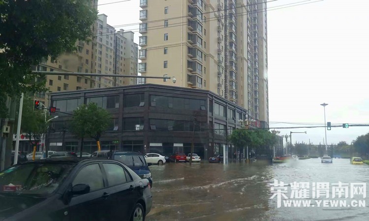 ��˵�����죬˧�����Ů���˺���Ŷ���������µ���Ӱ��