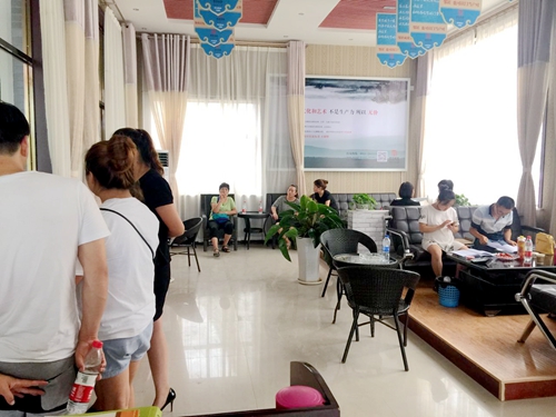 û�вμӰ��ռ�԰����ͳ�Ļ��ڡ����ˣ�������Щ׼��ڣ�