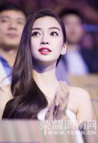 ����Ҳ������һ��ü��, ͵͵�������ü!