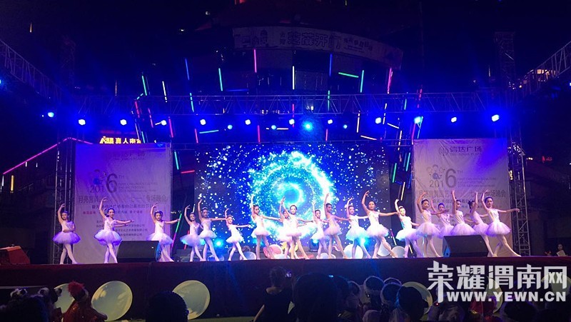 8��6��19:00 �Ŵ�㳡�׽��ٶ��Ļ������ڱ�Ļʽȫ��Ԥ�棡