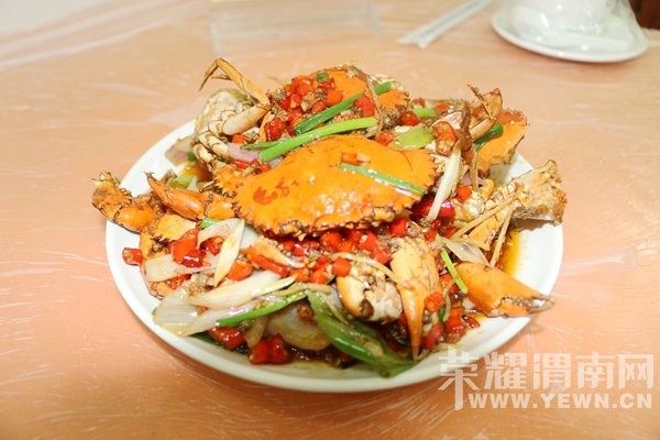 ���⡢���ˡ�ɳ̲�����ճ������䣬���Ǹ����������ļ��ڣ�