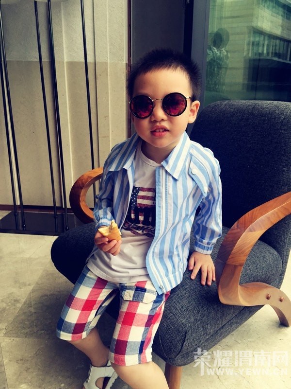 ���⡢���ˡ�ɳ̲�����ճ������䣬���Ǹ����������ļ��ڣ�