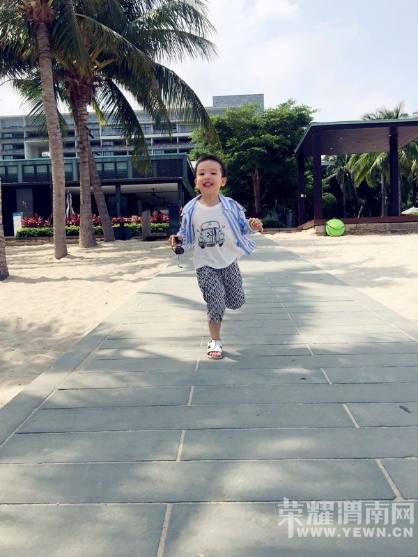 ���⡢���ˡ�ɳ̲�����ճ������䣬���Ǹ����������ļ��ڣ�